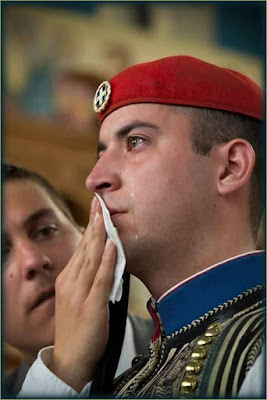 https://1.bp.blogspot.com/-gmIJoeYT1J0/WSXT7Hjnw2I/AAAAAAAAB2M/ytMcYaGsZksfwQL1cW3W44UzJnp8iiuCQCLcB/s400/EFZONAS_DAKRIA.jpg