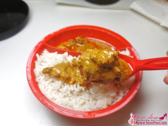 Nyonya Chicken Curry with Rice