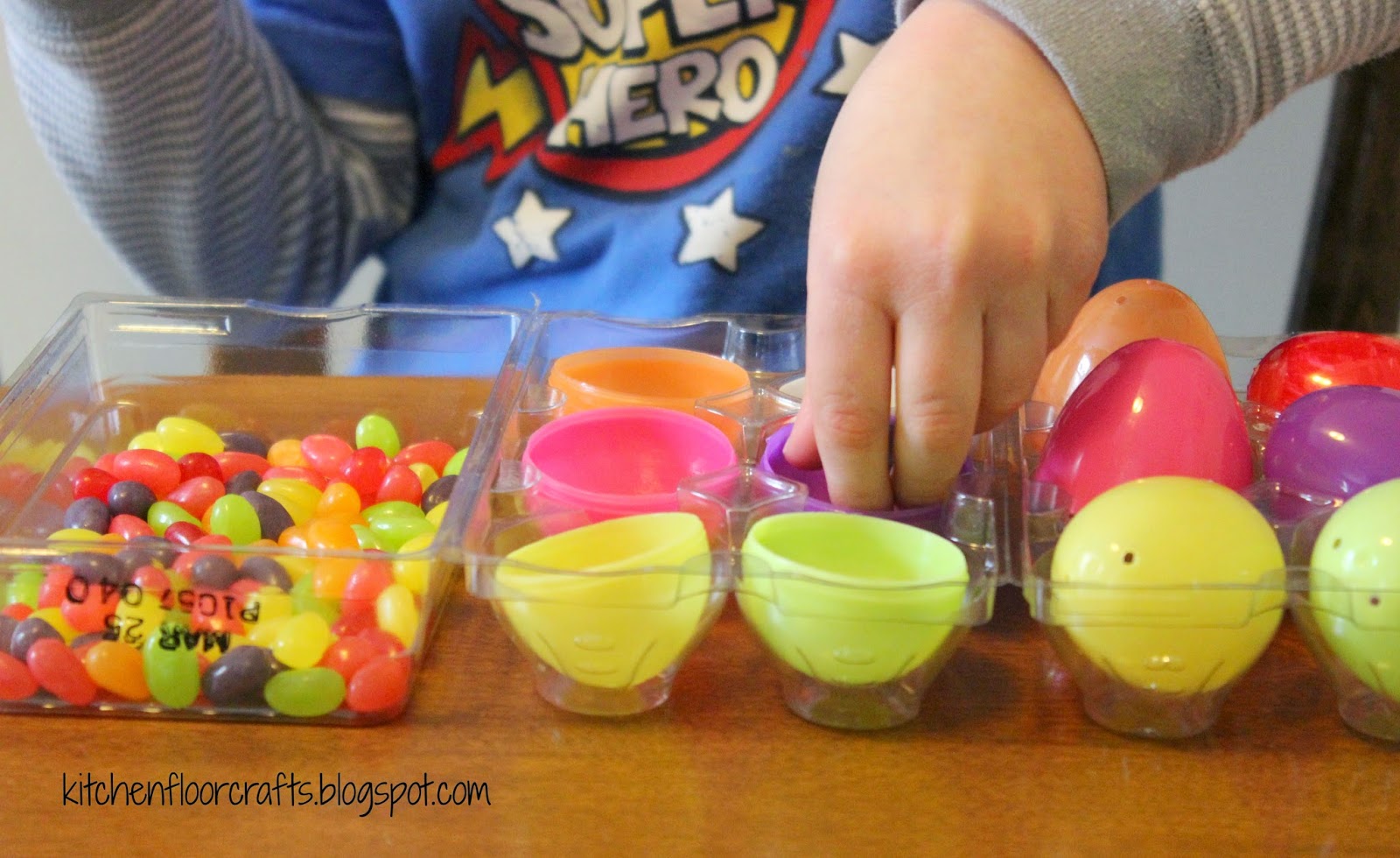 Kitchen Floor Crafts: Jelly Bean Math (3 Preschool Play Invitations)