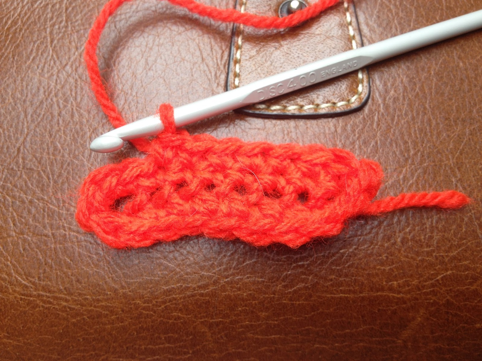Mum's Simply Living Blog Crochet Pocket Travel Tissue Holder