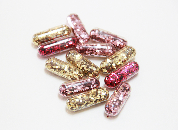 A Bubbly Life DIY Glitter Pills