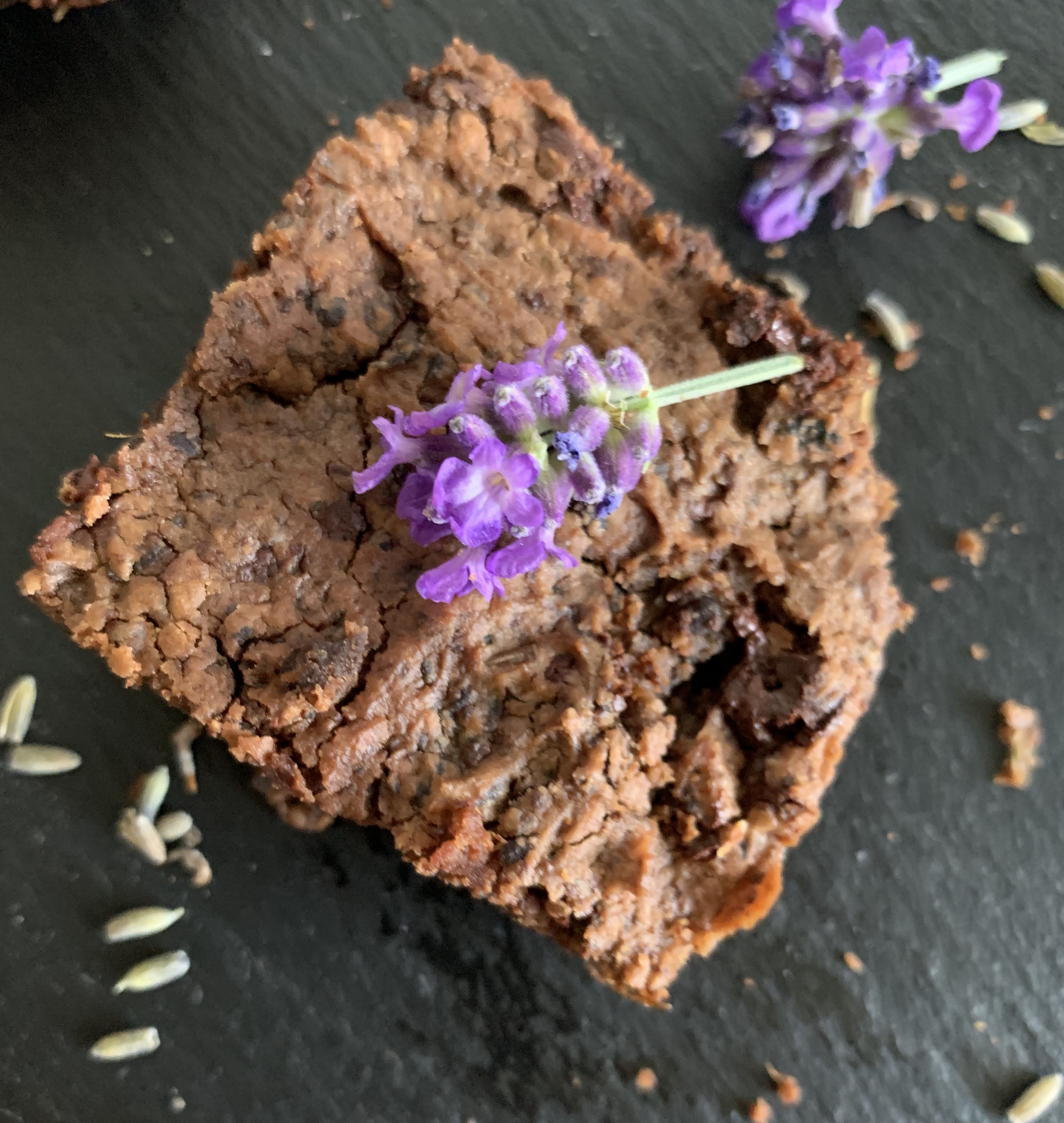 Lavendel-Schoko-Brownies #Rezept #glutenfrei #vegan