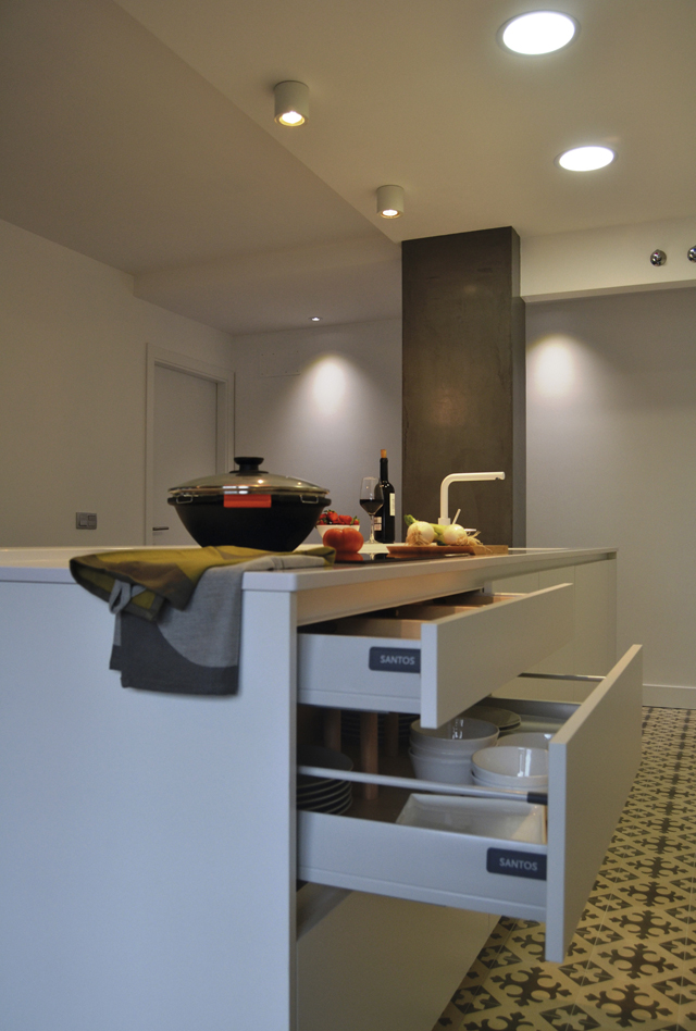 cocina-blanca-con-isla-santos-tolosa-4 cocina