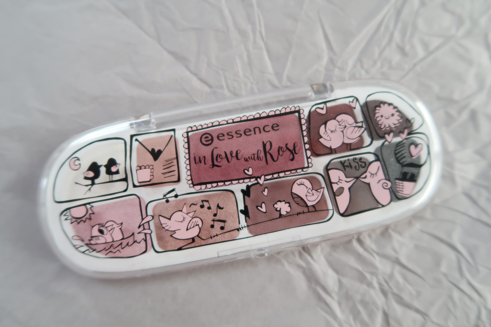 Nina S Kosmetick Lidschatten Essence In Love With Rose Eyeshadow Box