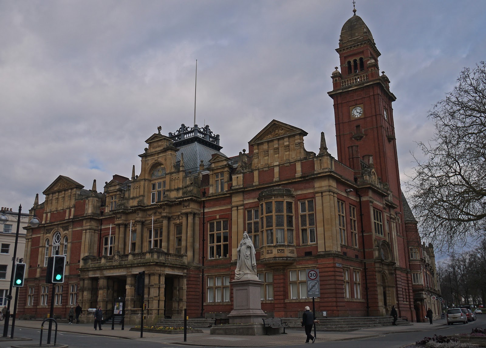 Walking in the country Royal Leamington Spa