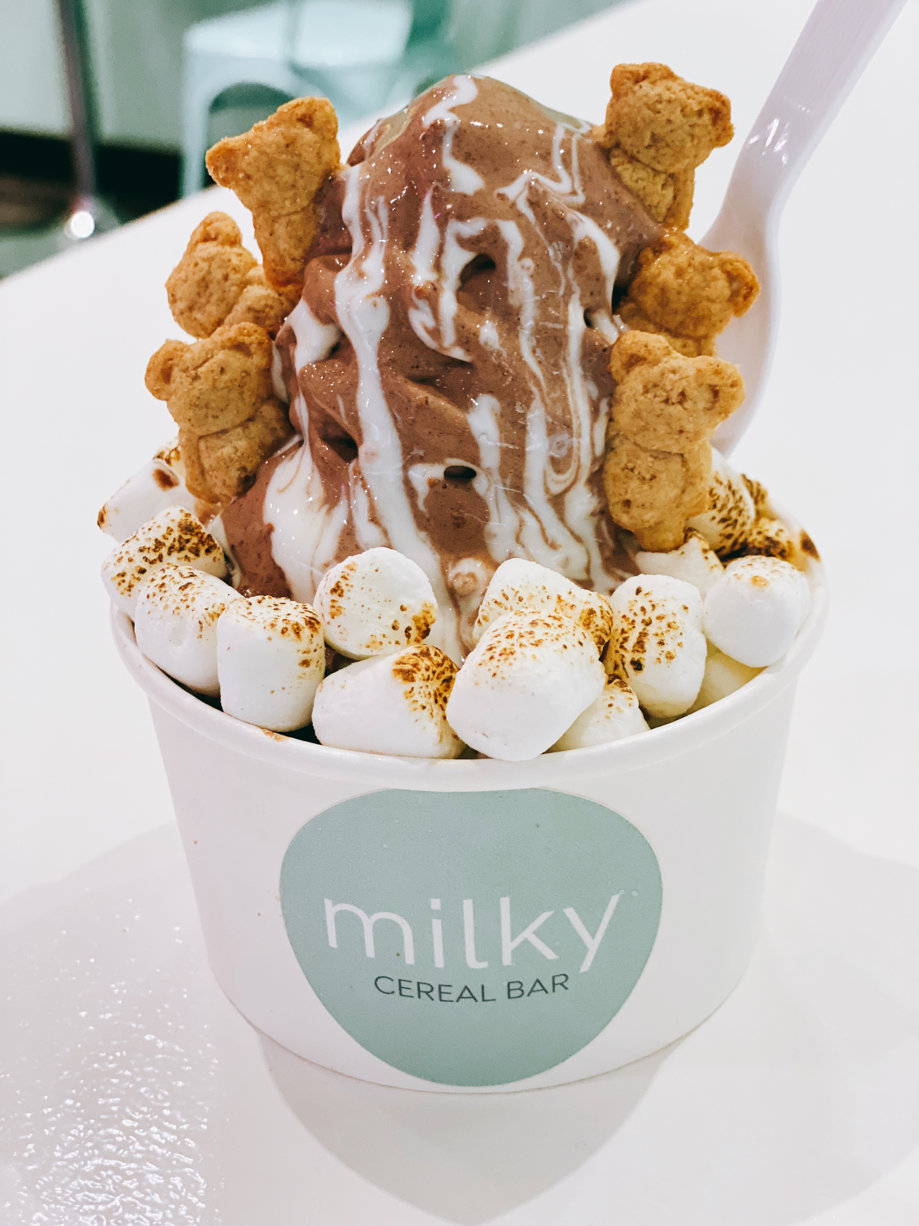 Hawaii Mom Blog Milky Cereal Bar Opens in Ka Makana Alii