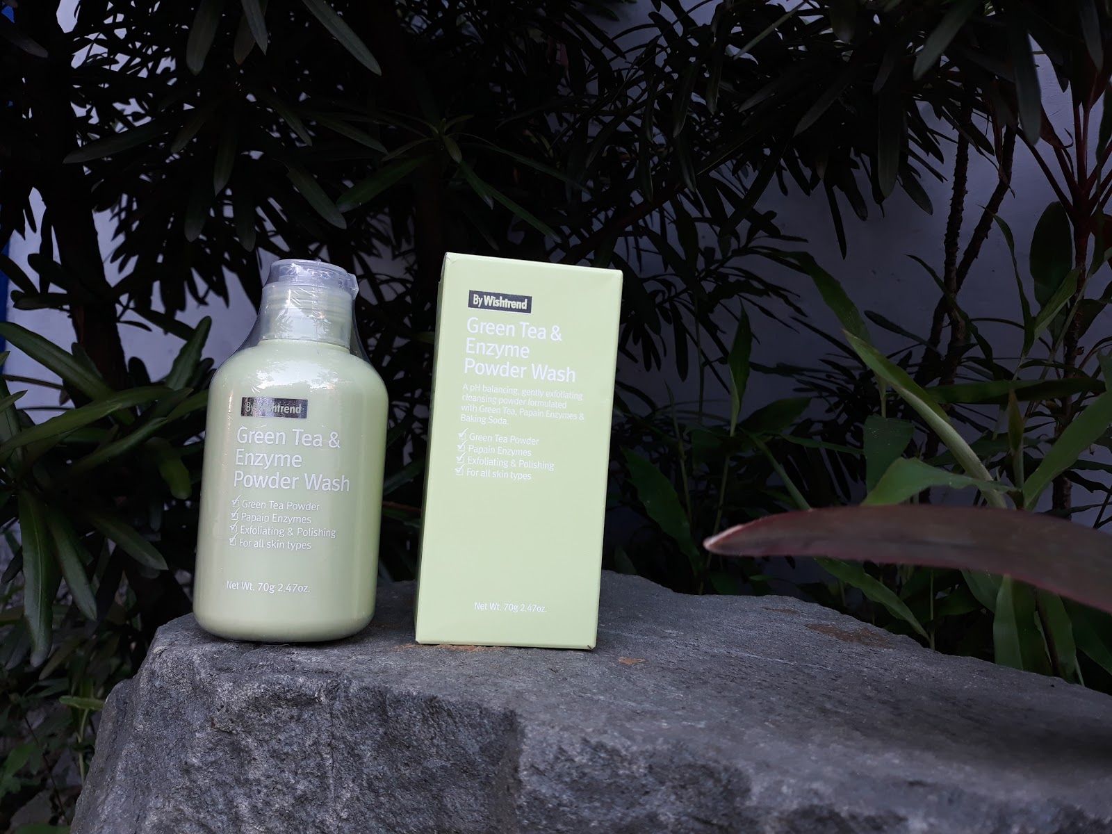 By Wishtrend Green Tea & Enzyme Powder Wash Exfoliant for Sensitive Skin?