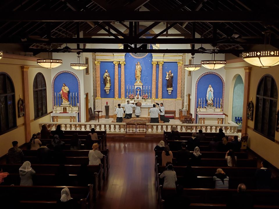 The Brothers of the Little Oratory in San Diego: Images of the Mass of ...