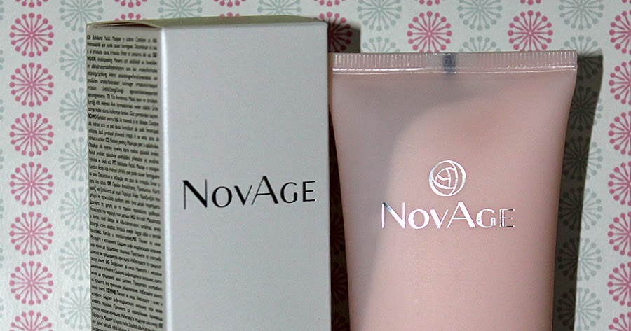 Перевірено на собі : Обновляющий скраб для лица NovAge