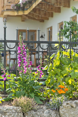 Bauerngarten von Familie Kern in Oberbayern