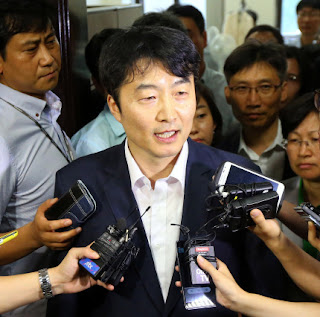 El parlamentario surcoreano Lee Seok-ki