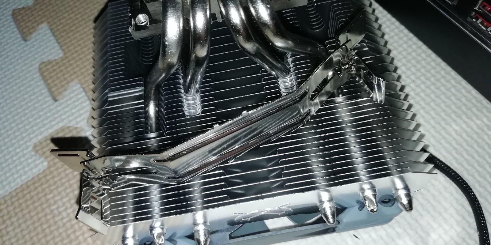 MikeLand: サイズ 超天 SCCT-1000でヒートスプレッダが傷だらけに MikeLand: サイズ 超天 SCCT-1000でヒートスプレッダが傷だらけに