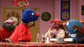 Waiter Grover, Charlie's Russian Restaurant, Mr. Johnson, Sasha and Masha, Sesame Street Episode 4316 Finishing the Splat season 43