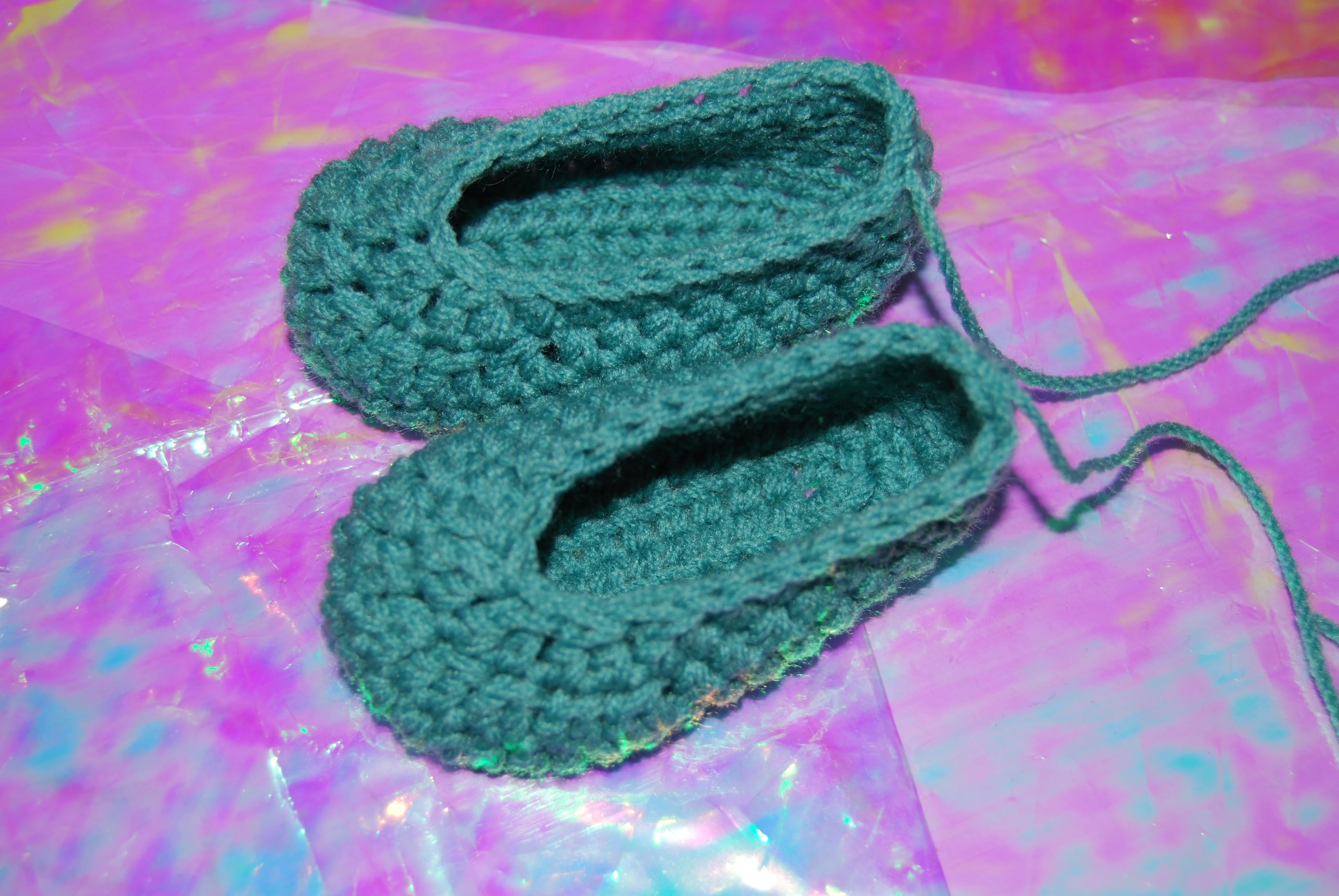 Newborn Hat & Booties Crochet Pattern - Free Crochet Pattern -  OkieGirlBling'n'Things