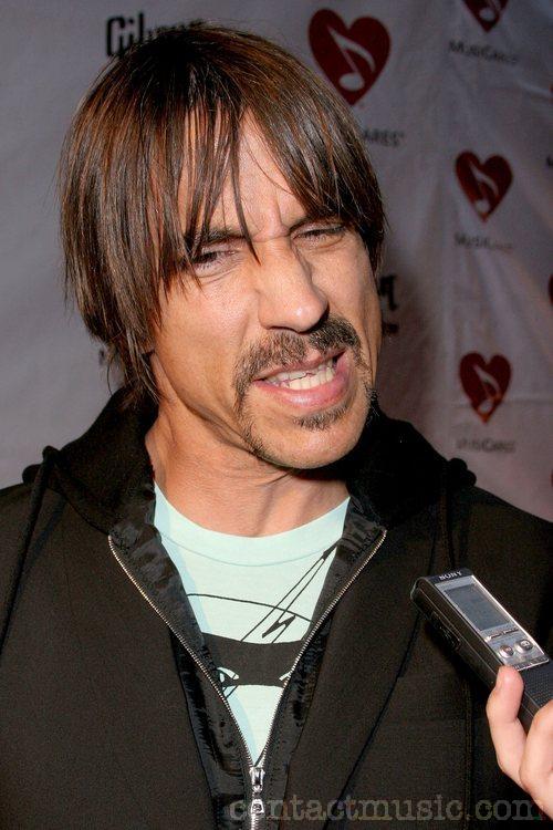 Immagini Anthony Kiedis jpg (500x750)
