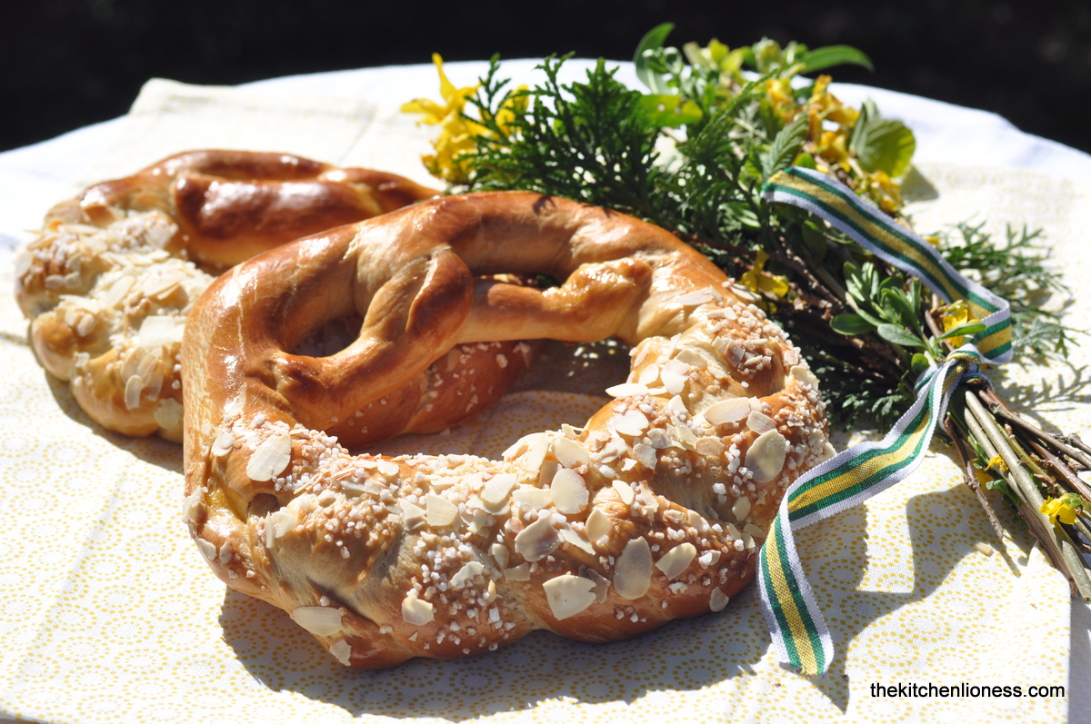 The Kitchen Lioness: Palm Sunday &amp; My Recipe for Palm Pretzels ...