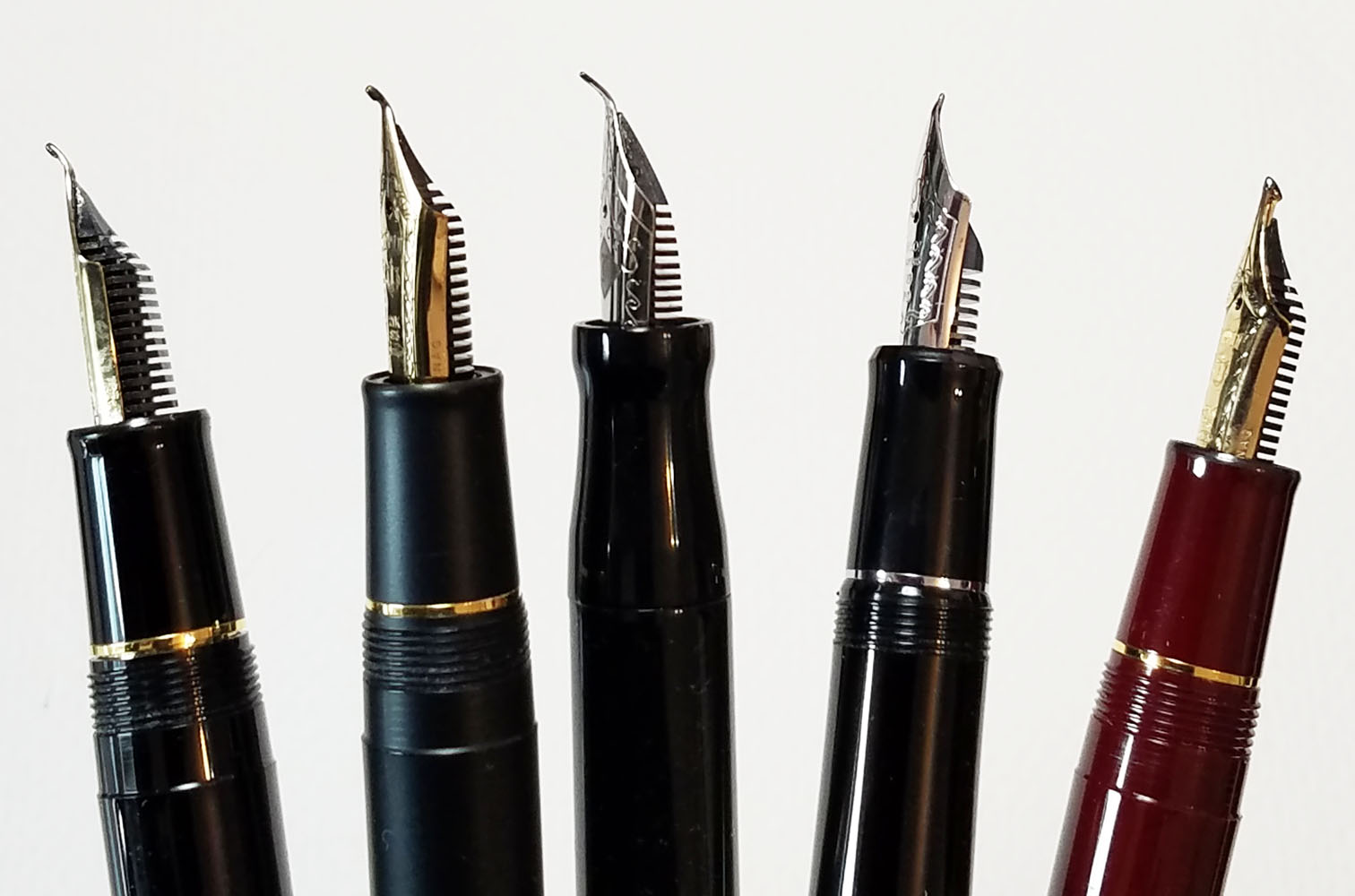 Fueled by Clouds & Coffee: Product Review: Pentel Pocket Brush