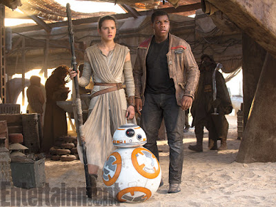 Star Wars The Force Awakens Daisy Ridley and John Boyega Entertainment Weekly Image