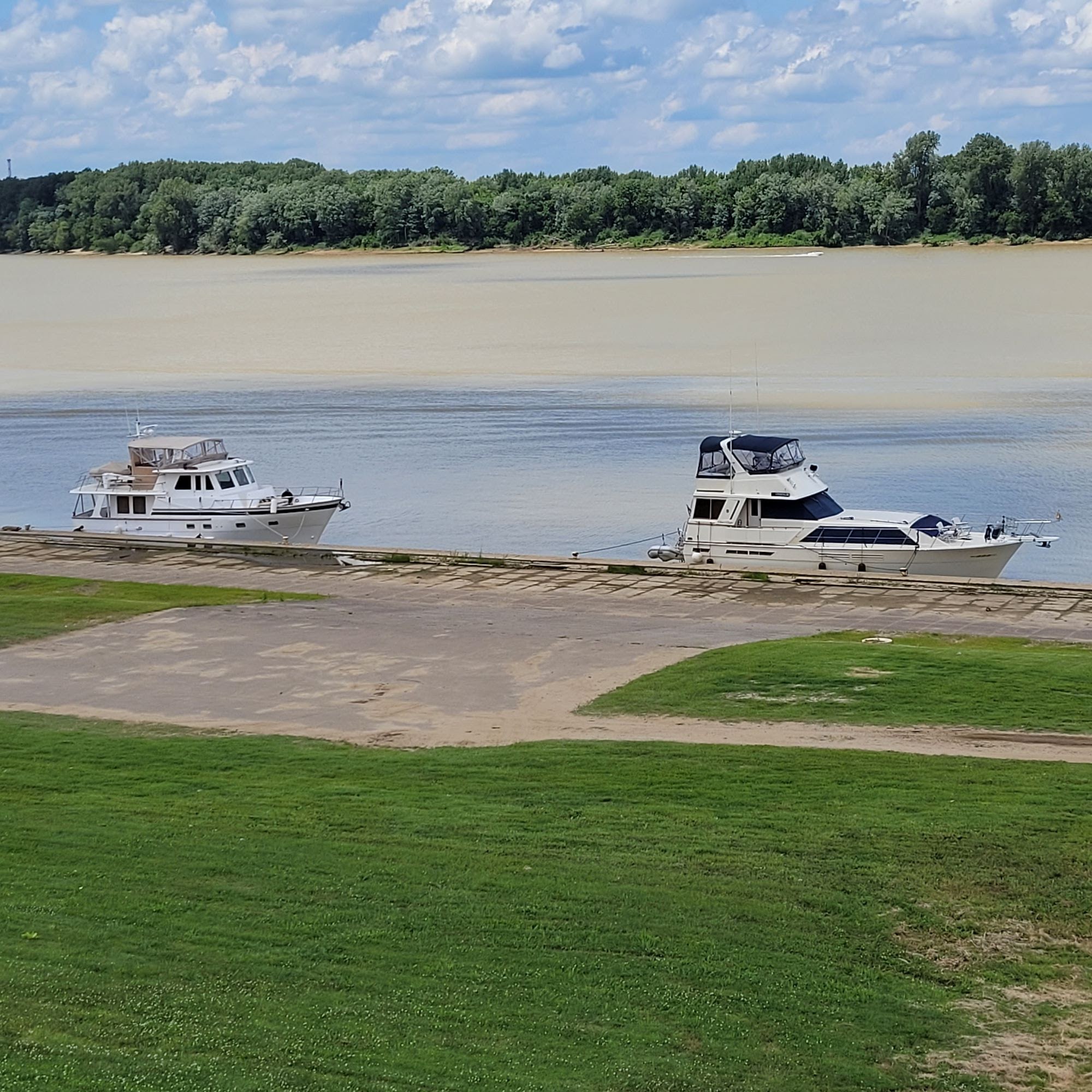 Cruising with "Best Mate" Evansville, IN to Louisville, KY