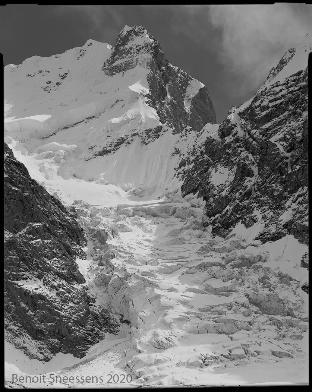 Chapursan valley Hunza. peak in Chapursan valley. Banafshayeen peak Chapursan valley Hunza, Gilgit Baltistan Pakistan