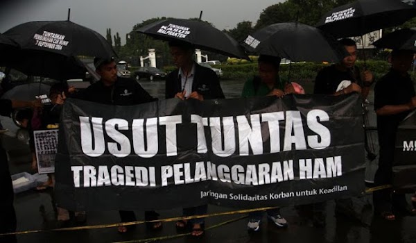 Saat Wiranto Tiba di Banten, Mahasiswa Protes Pelanggaran HAM