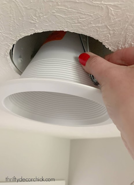 Update Old Recessed Lights To Led, How To Remove Recessed Light Fixture From Ceiling