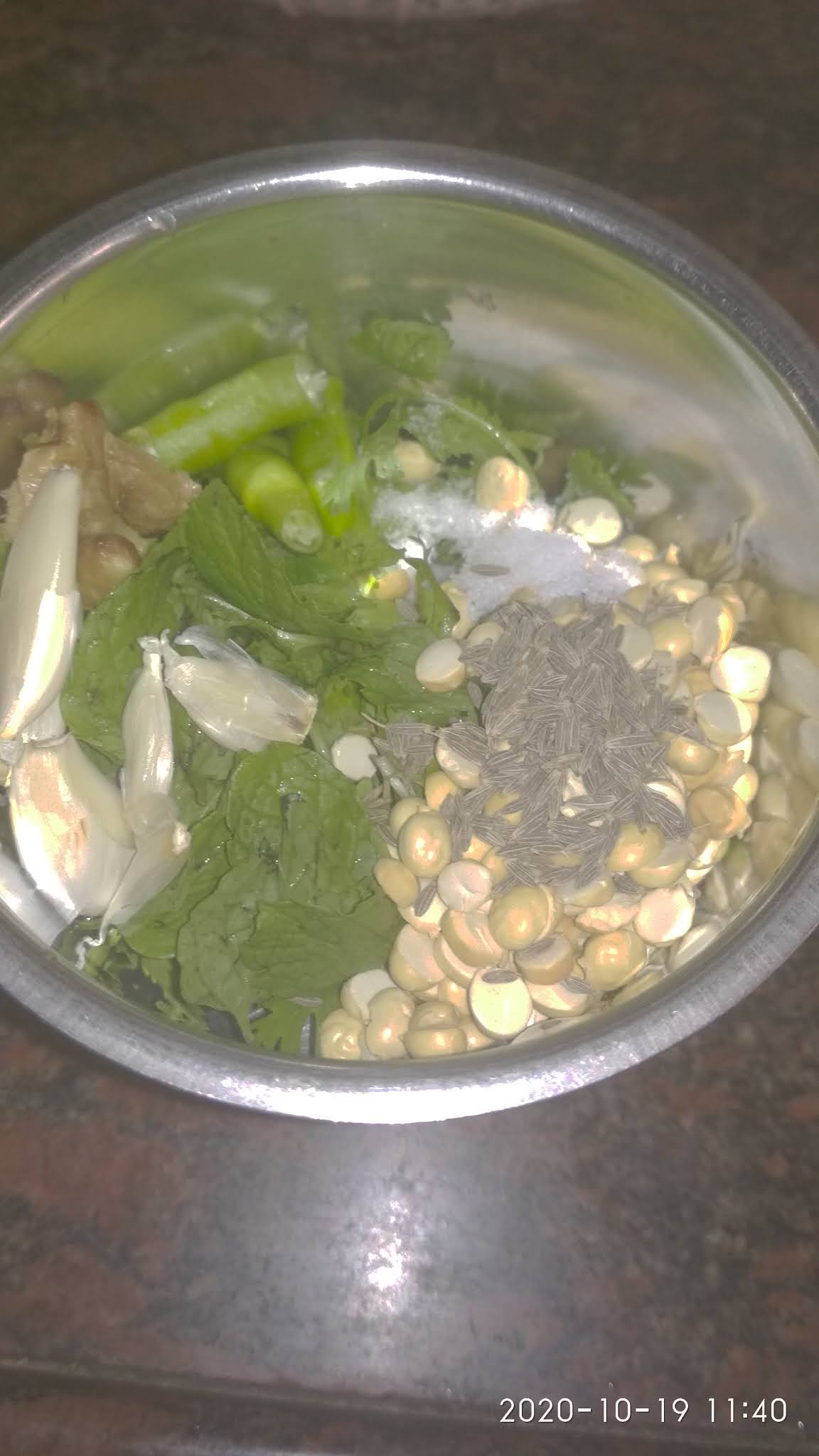 Mint Chutney Recipe for Ragda Pattice, sandwitches, Pani Puri, Shev