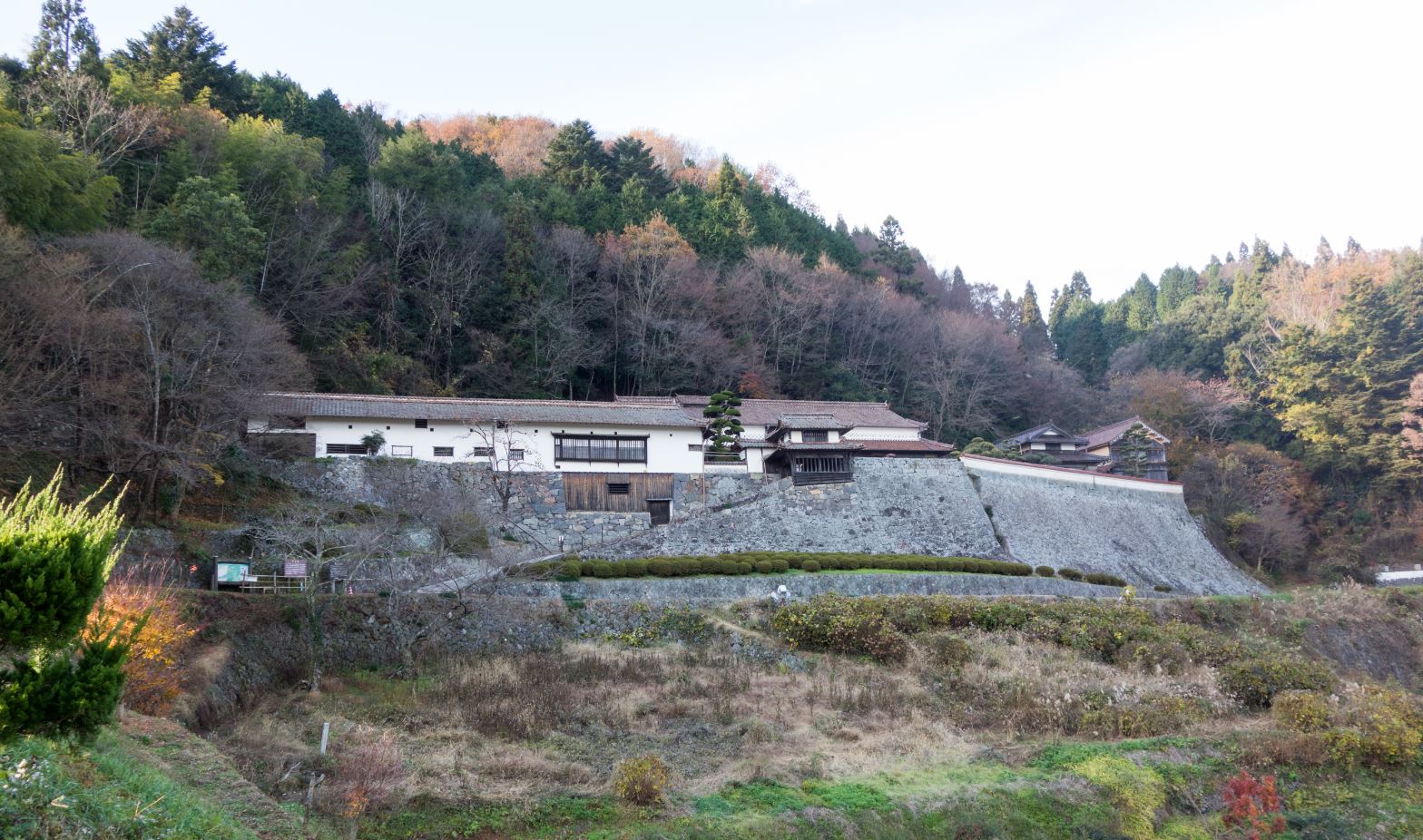 ただただ ウロウロしたとき パチリです 今日 お気に入りの一枚 岡山県高梁市成羽町 広兼邸