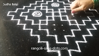 Very-easy-rangoli-with-dots-pics-1ar.png