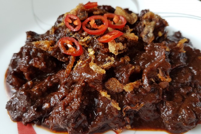 Daging masak hitam