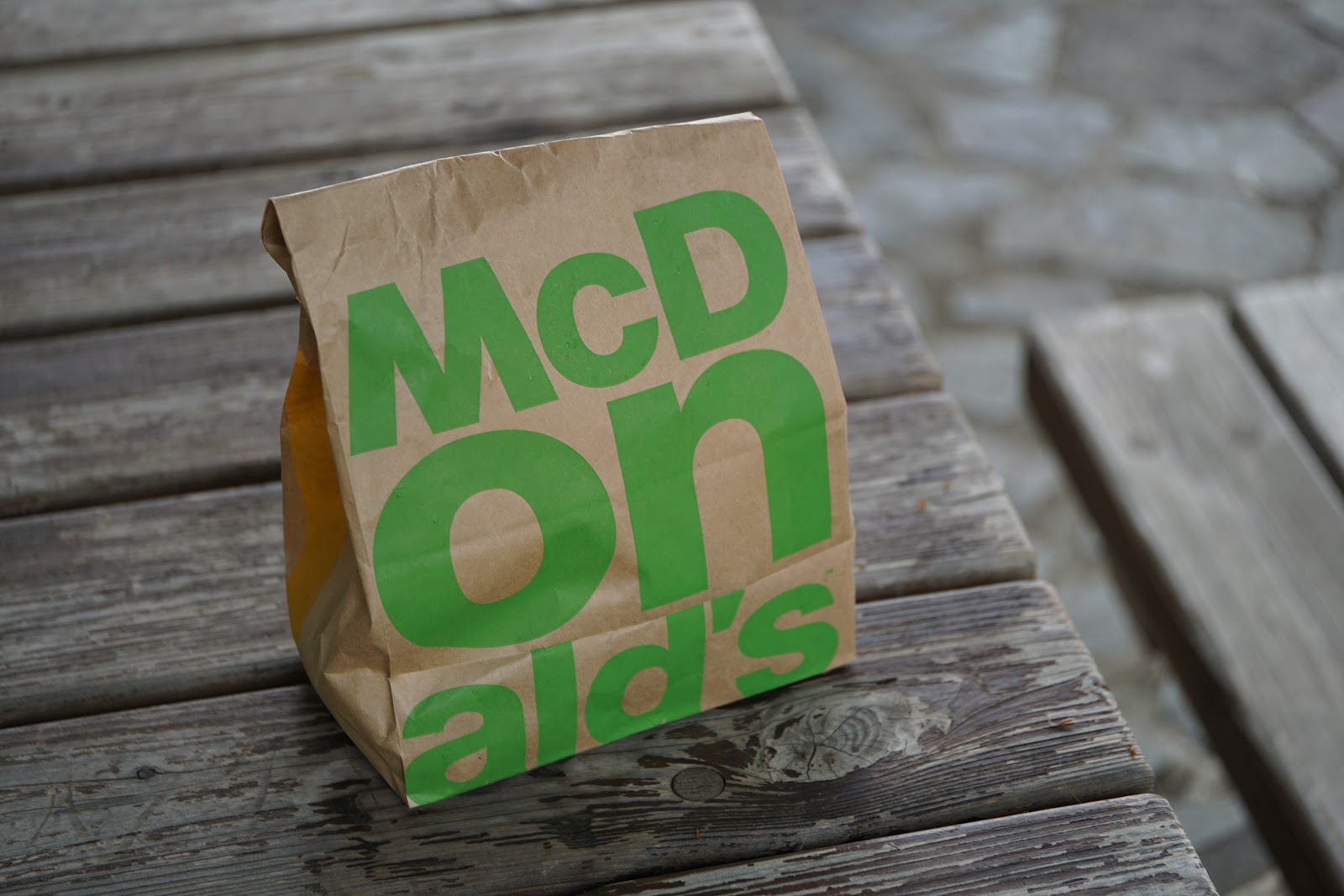 ジリポカが鳴きます