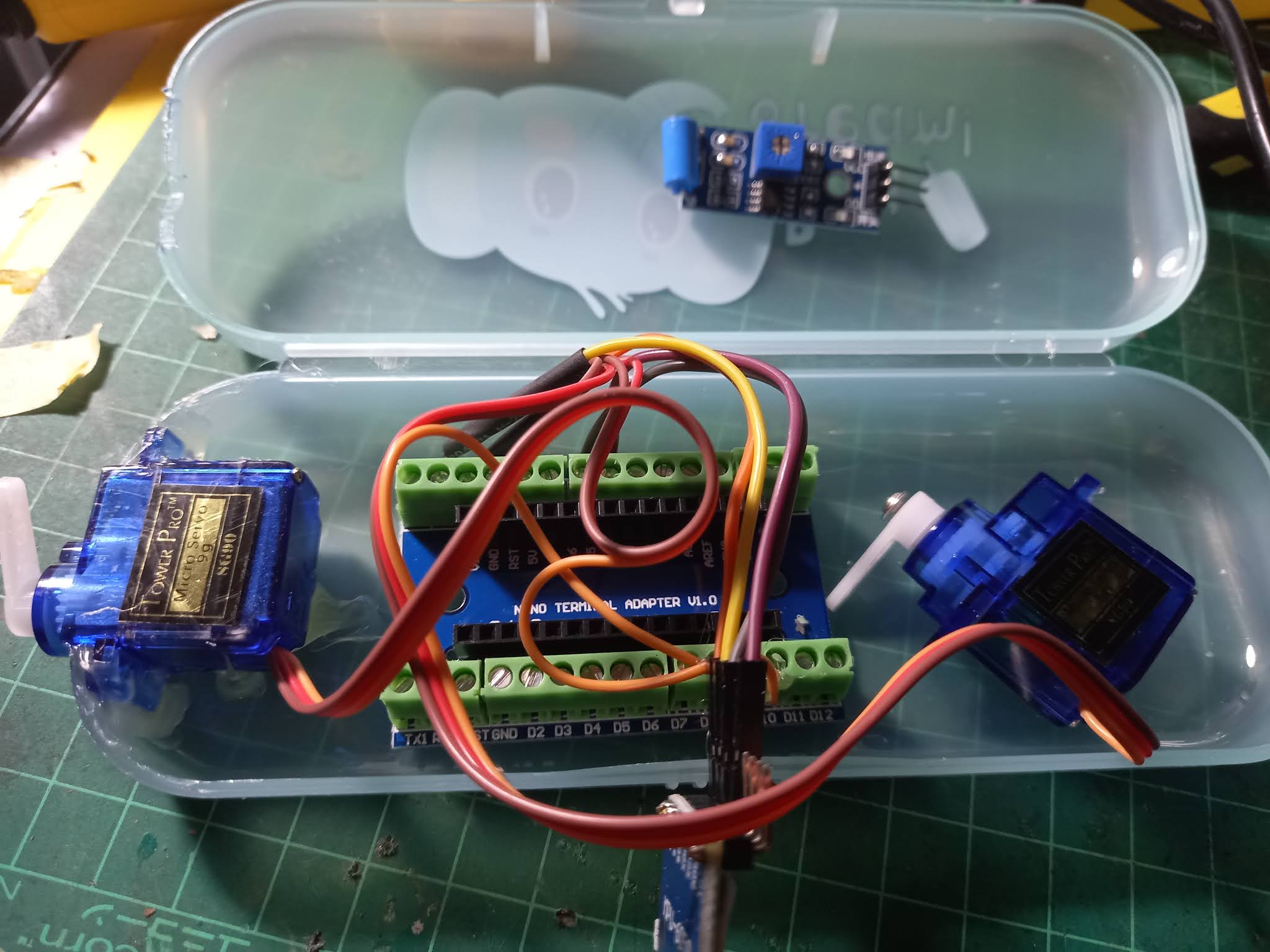 Projek Self Stabilizing Spoon IOT