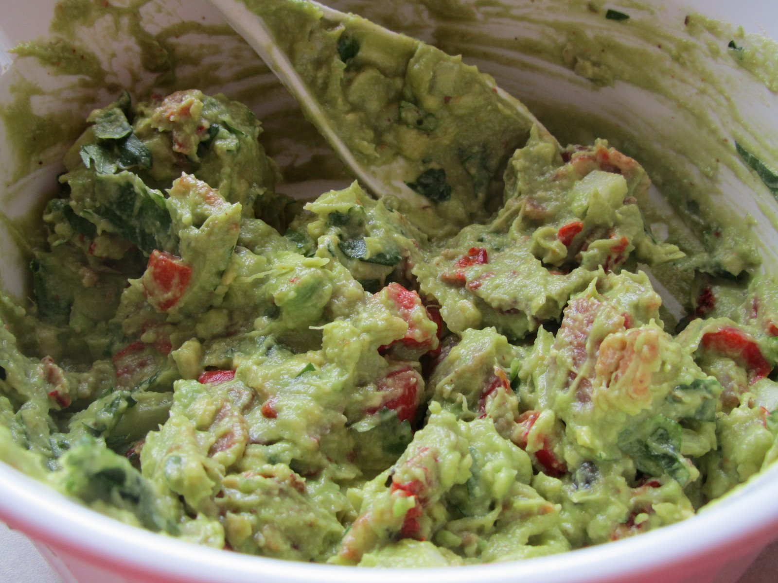 It's Yummy to My Tummy bacon and sundried tomato guacamole