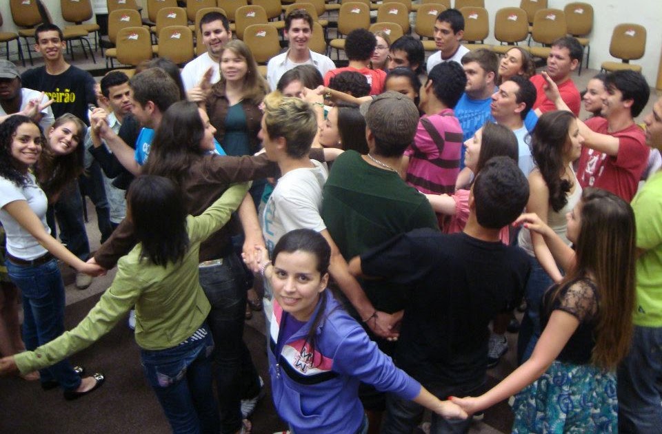 Jogos Cooperativos Tipos de Jogos Cooperativos (Nó Humano)