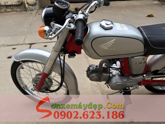 Sơn xe Honda CD50S màu đỏ xám cực đẹp Sơn xe Honda CD50S màu đỏ xám cực đẹp