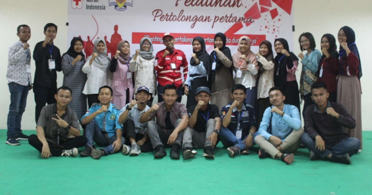 PMI Berikan Latihan Singkat Pertolongan Pertama untuk PMI Berikan Latihan Singkat Pertolongan Pertama untuk