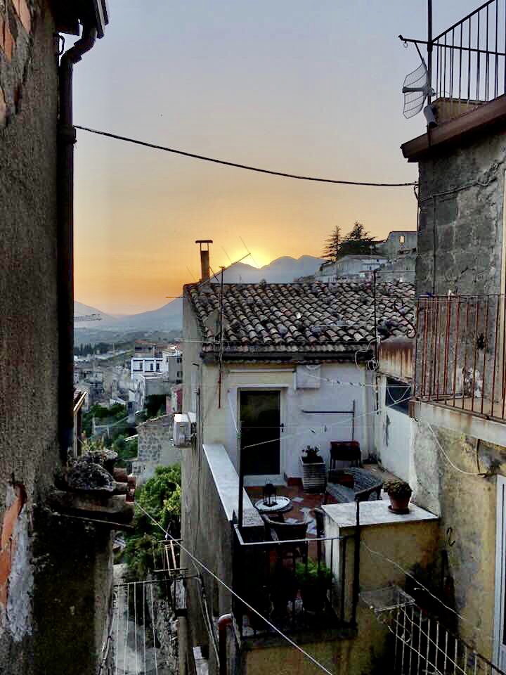 Guardia Sanframondi The Perfect Time to Dream a Little Dream.. of