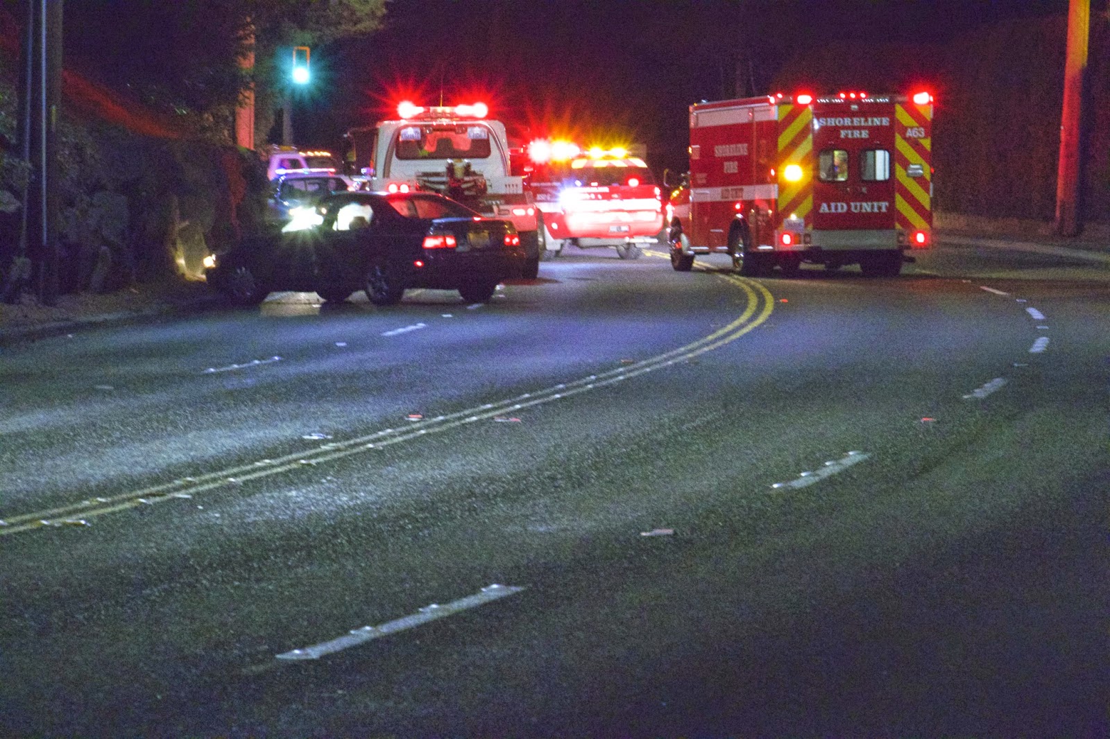 Shoreline Area News Traffic accident closes 15th NE Tuesday evening