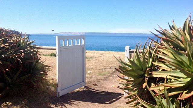 UFO News - Man Captures 'UFO' on Camera at Australia's Kangaroo Island plus MORE Australia%252C%2BKangaroo%2Bisland%252C%2BET%252C%2Balien%252C%2Baliens%252C%2Bastronomy%252C%2Bscience%252C%2Bspace%252C%2BPortugal%252C%2Bsighting%252C%2Bsightings%252C%2Bnews%252C%2Bdisk%252C%2BUFO%252C%2BUFOs%252C%2B24