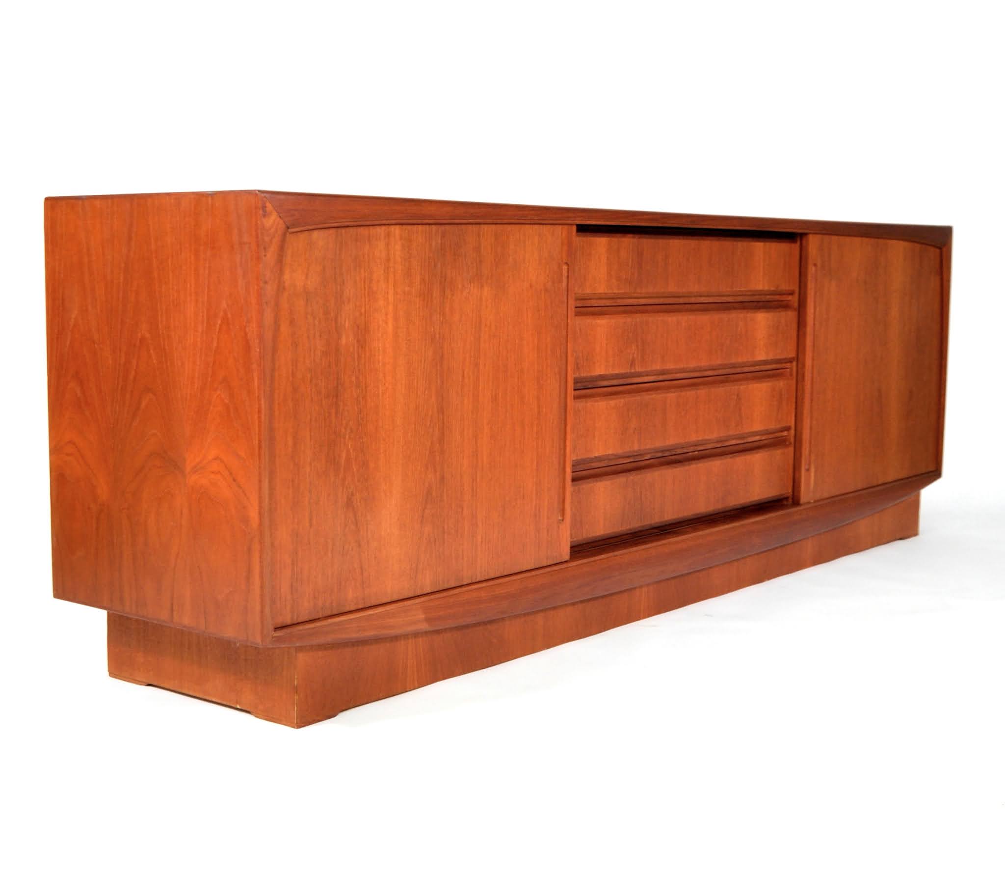 Select Modern Danish Mid Century Modern Teak Credenza Bar Cabinet Sideboard Or Buffet