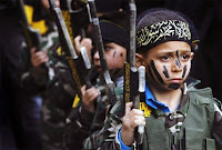 Filistin fedaileri Hamaslı çocuklar