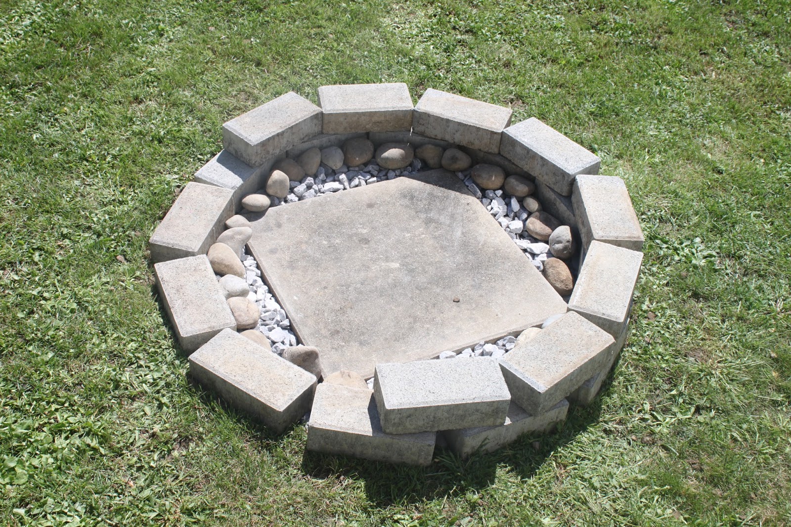 Ganz private Feuerstelleweberin - nachhaltig und kreativ