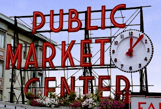 pike place market signage - seattle