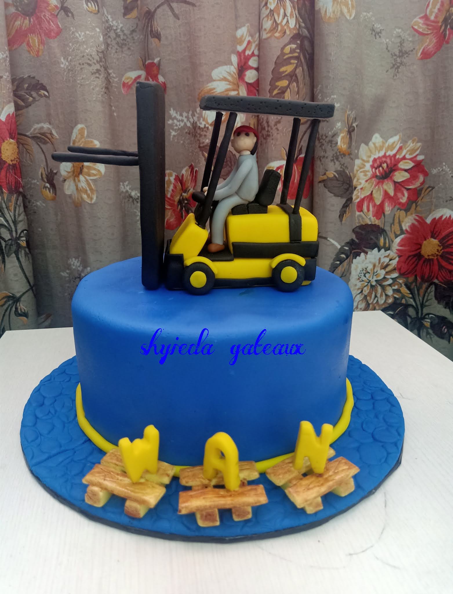Shyieda Gateaux Homemade Melaka Forklift cake