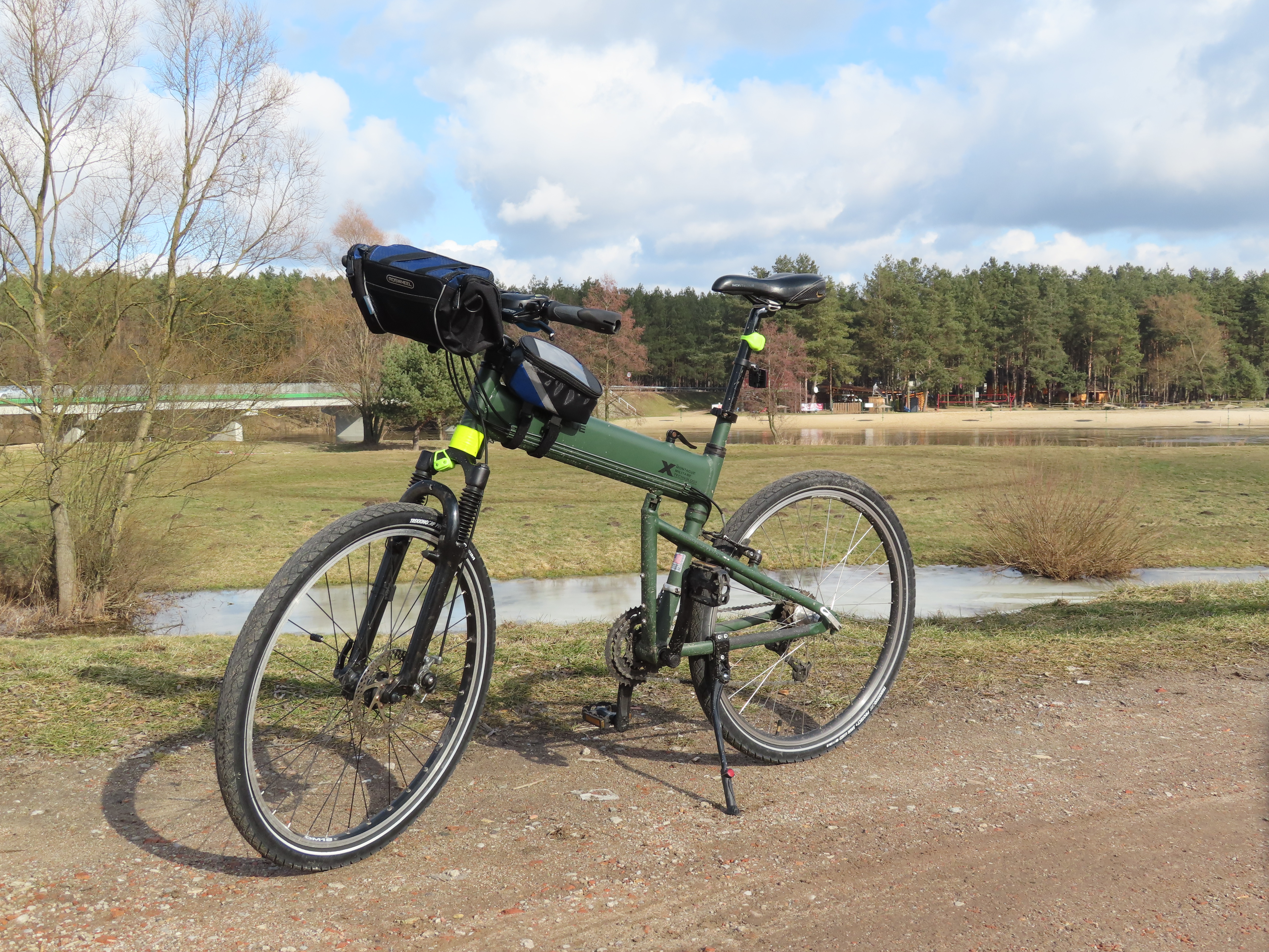 rower montague paratrooper