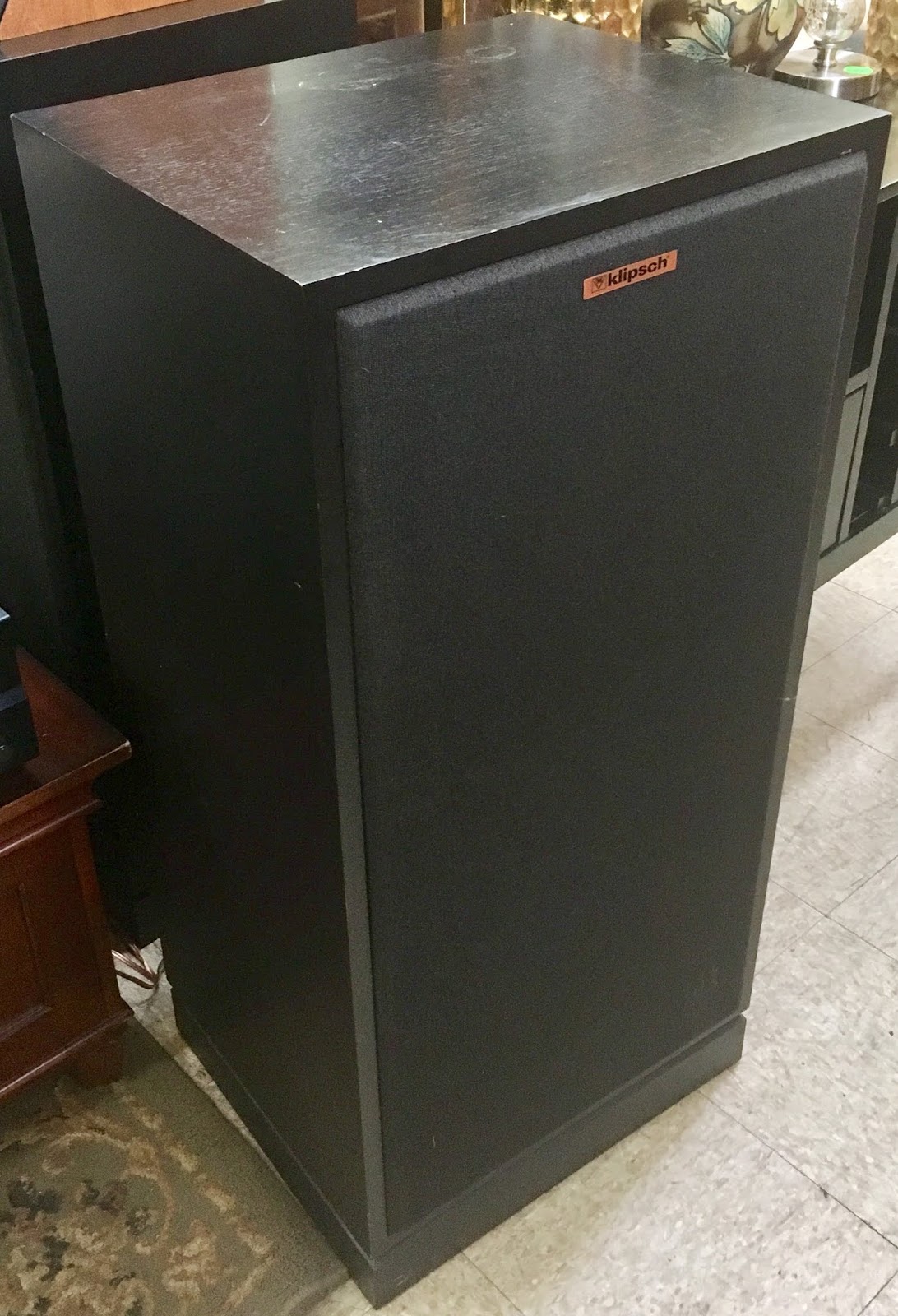 Uhuru Furniture & Collectibles REDUCED Pair of Klipsch Floor Standing