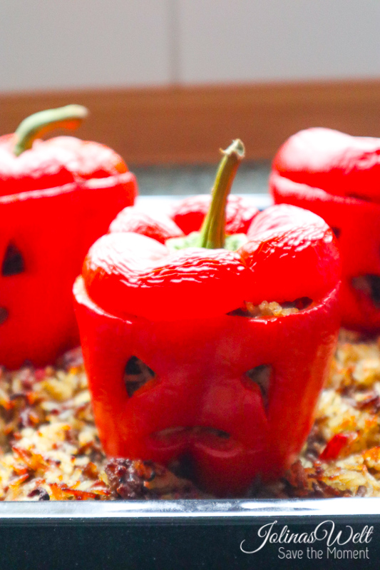Jolinas Welt: gruselige gefüllte Paprika zu Halloween