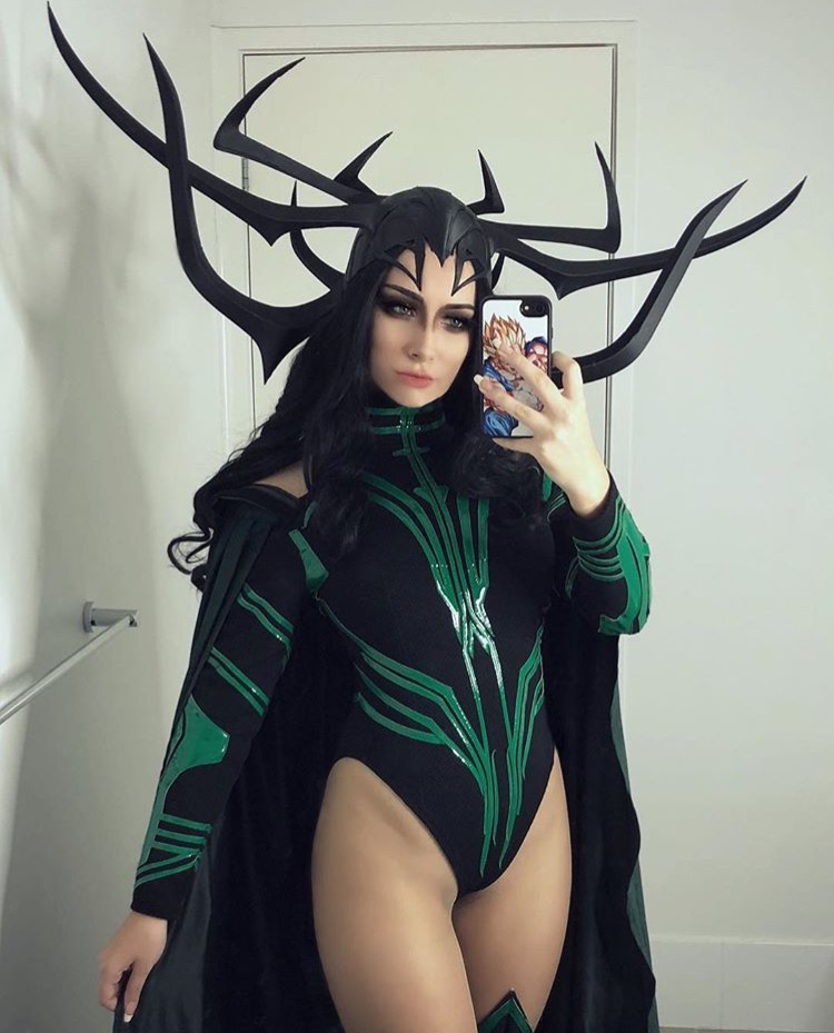 마블 코스프레녀 - 디쁠