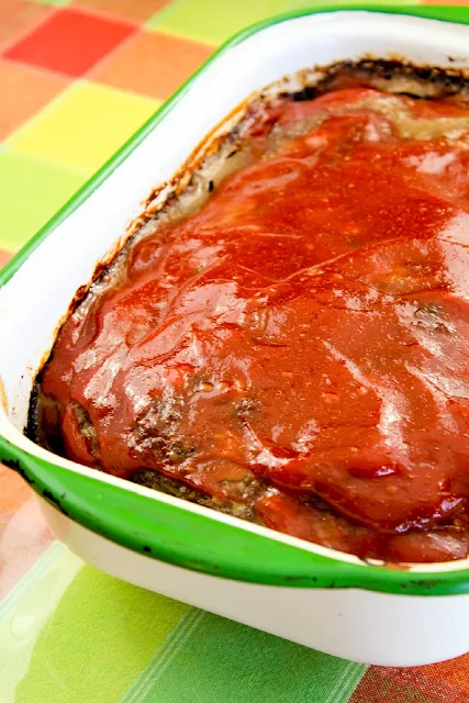 Diced Green Tomatoes in Old Fashioned Meatloaf brings the meatloaf from average to extraordinary.  The meatloaf has tons of flavor with a delicious ketchup glaze spread over the top.