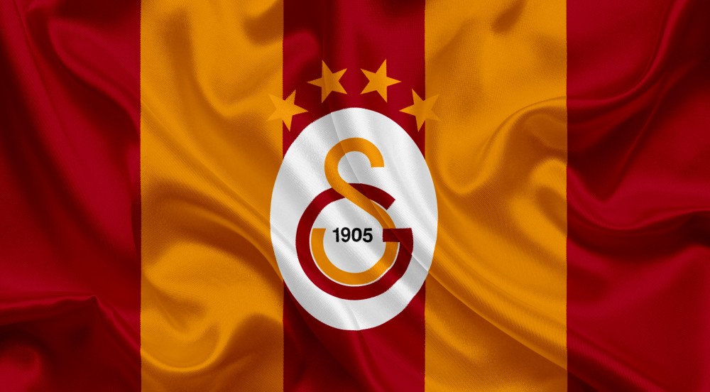 Galatasaray'da 4 imza birden! 